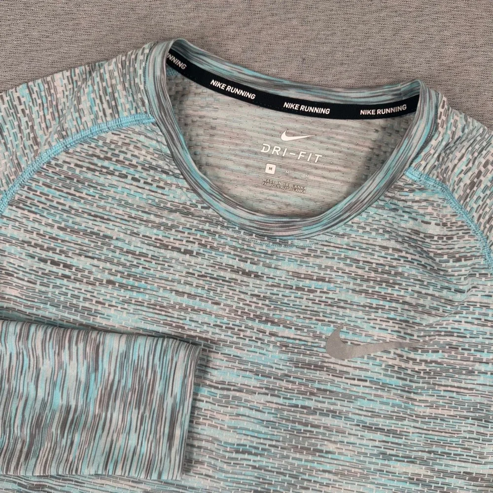 Nike Running Shirt Womens M Turquoise Grey Dri-FIT Long Sleeve Space Dye Top